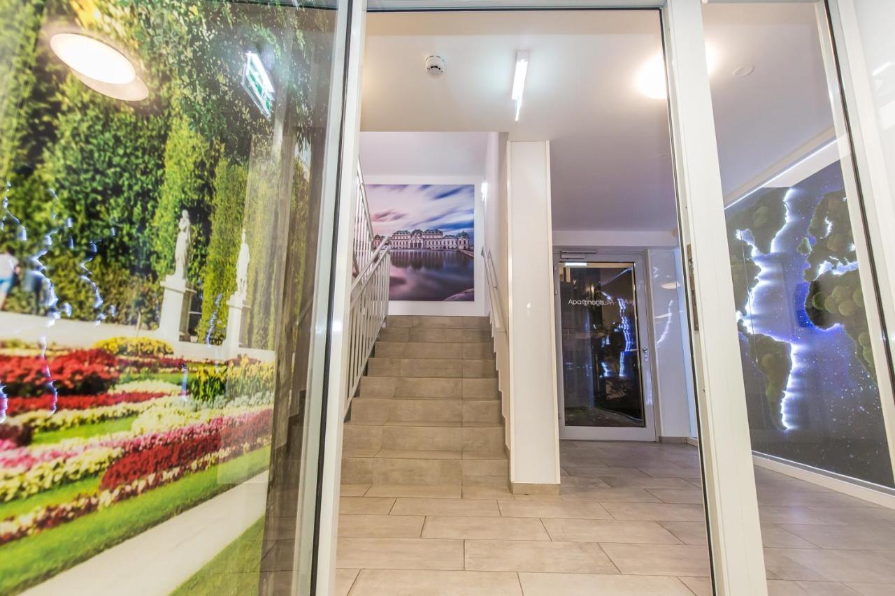 Smart Nano Living - Wien Hauptbahnhof - Self Check-In ภายนอก รูปภาพ