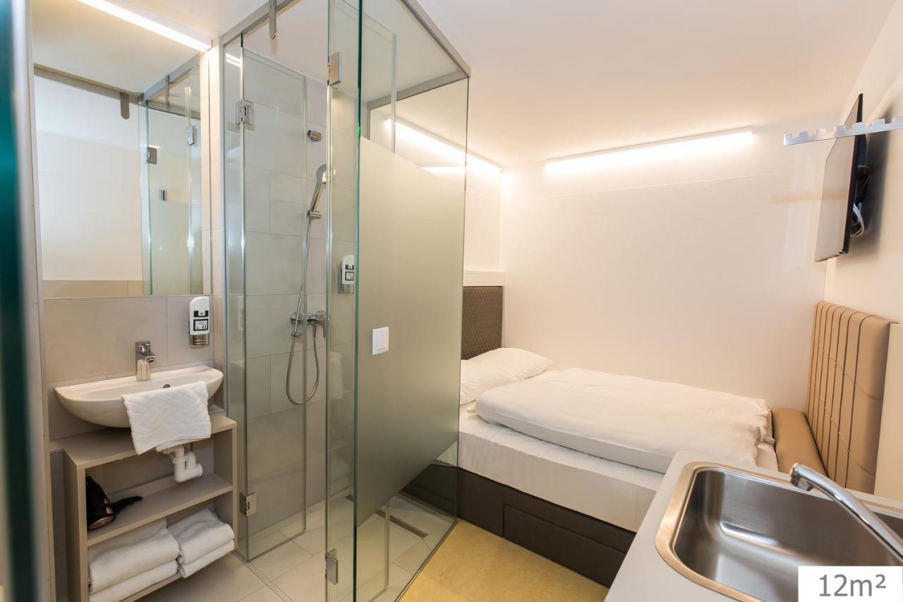 Smart Nano Living - Wien Hauptbahnhof - Self Check-In ภายนอก รูปภาพ